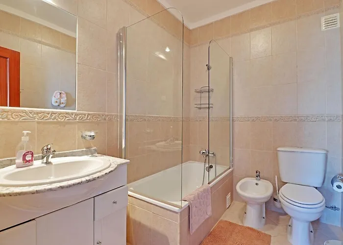 Da Rocha 1 With Pool By Homing Apartament